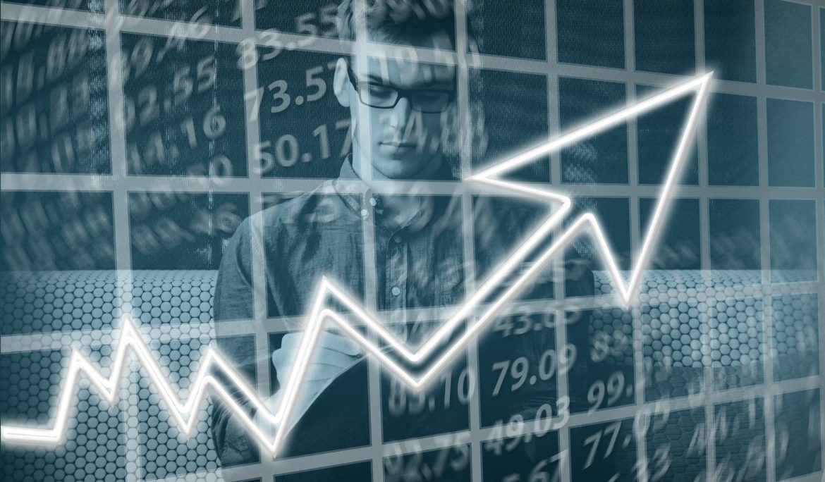 美元指数宽幅震荡 在岸人民币收报7.0489贬值130点